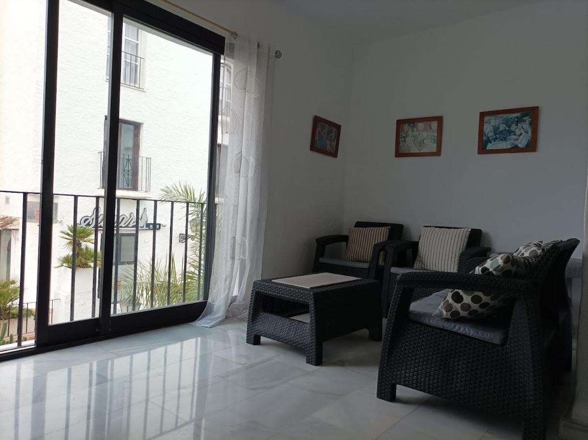 Large 2 Bed Apt Puerto Banus Marina Private Parking Apartman Marbella Kültér fotó